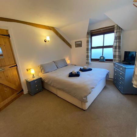 Beautiful Secluded Farmhouse With Hot Tub Villa Barmouth Exterior foto