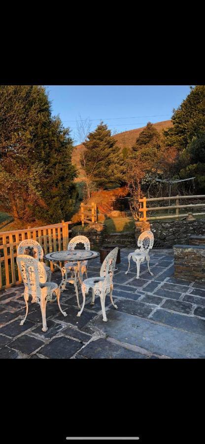 Beautiful Secluded Farmhouse With Hot Tub Villa Barmouth Exterior foto