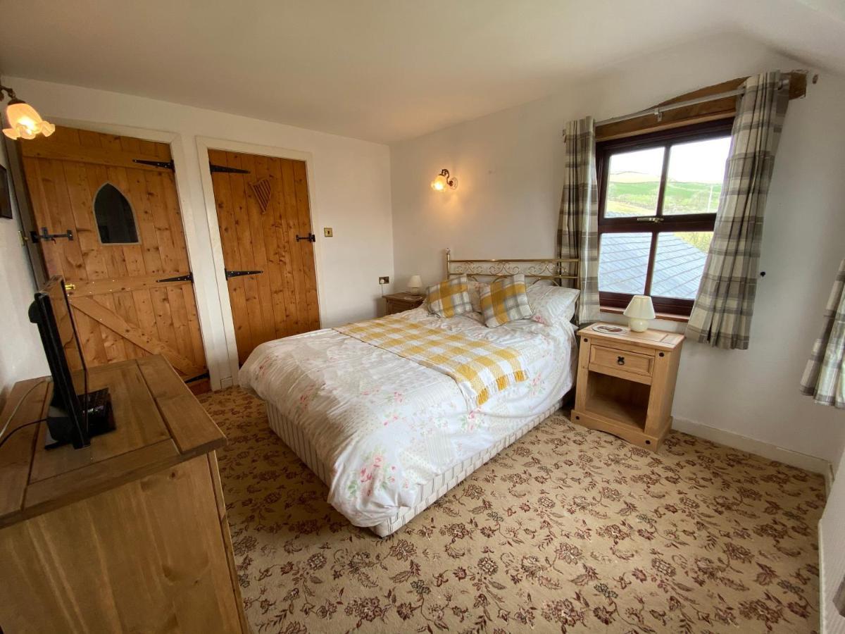 Beautiful Secluded Farmhouse With Hot Tub Villa Barmouth Exterior foto
