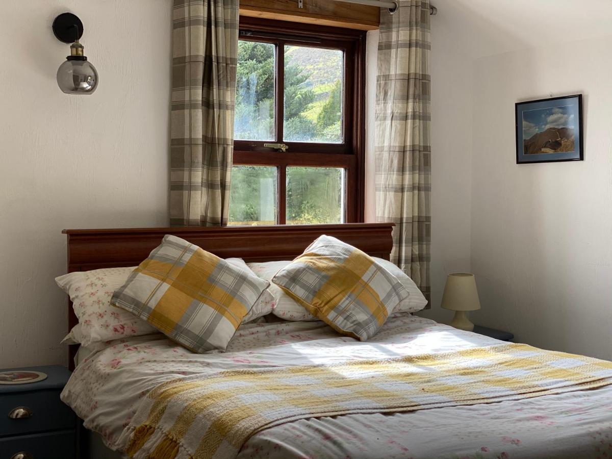 Beautiful Secluded Farmhouse With Hot Tub Villa Barmouth Exterior foto