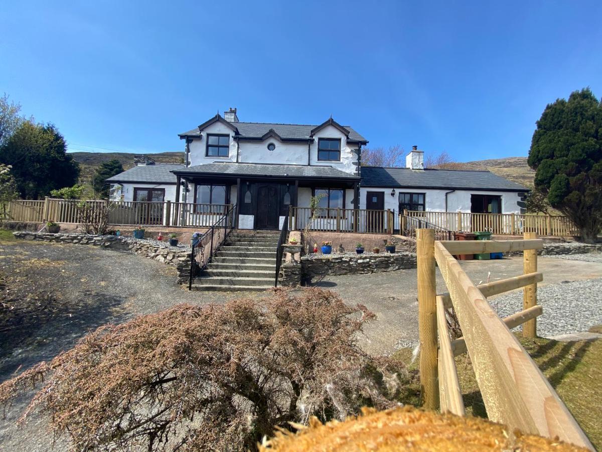 Beautiful Secluded Farmhouse With Hot Tub Villa Barmouth Exterior foto