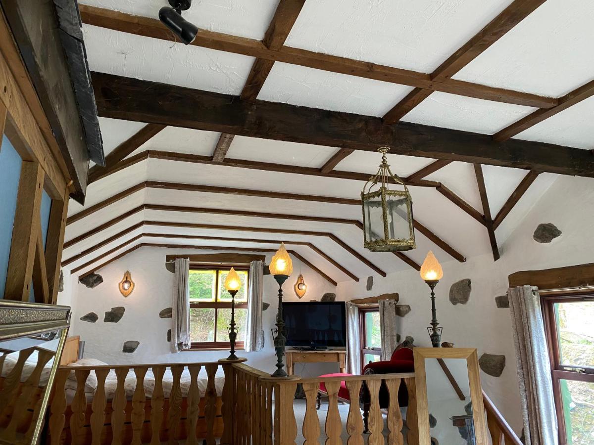 Beautiful Secluded Farmhouse With Hot Tub Villa Barmouth Exterior foto